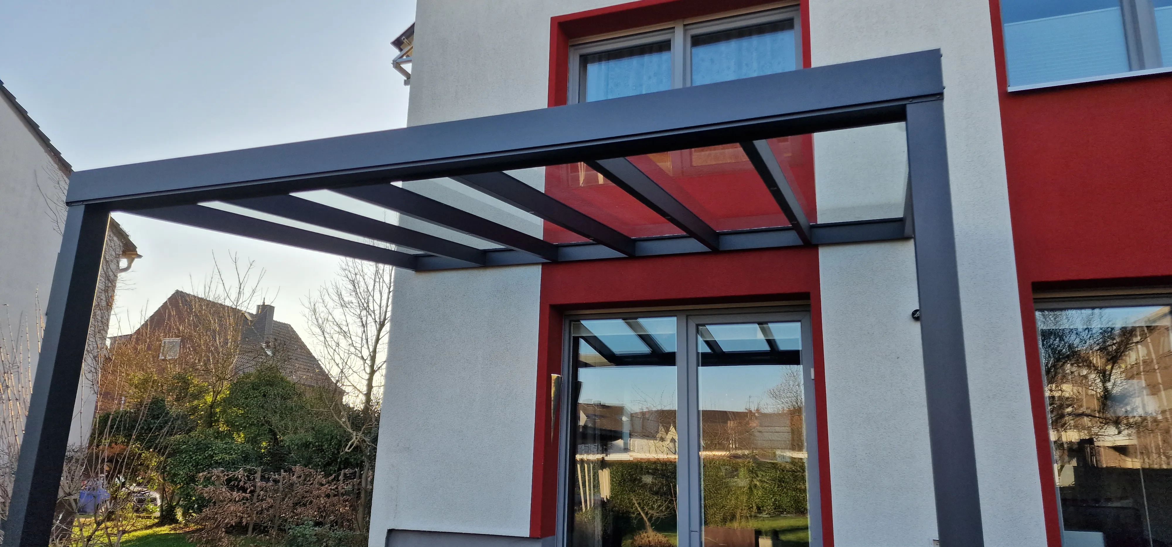 Moderner Wohnwintergarten am Niederrhein – Montage in Moers durch Bauelemente Wigezzy