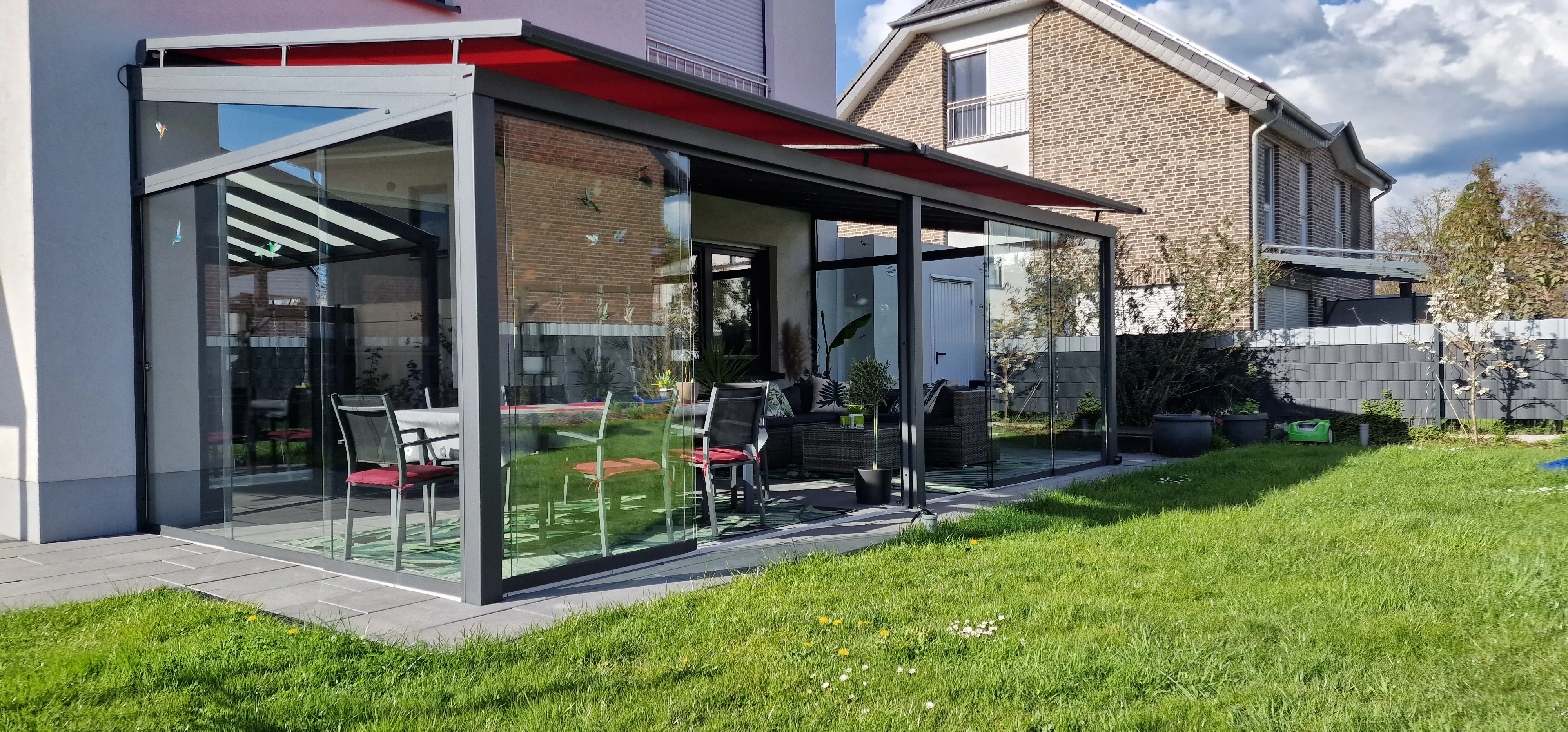 Maßgefertigter Aluminium-Sommergarten montiert in Rheinberg